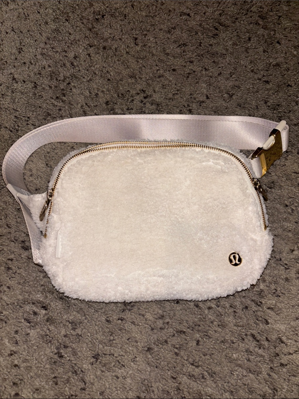 lululemon athletica Cream Sherpa Crossbody Belt Bag with Gold Hardware